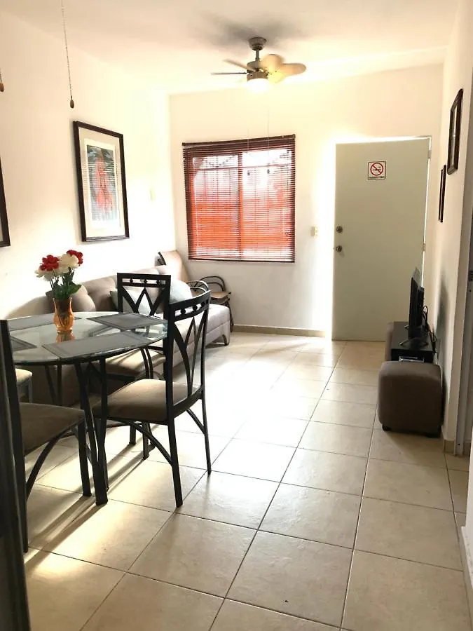 Acogedor Apartamento Con Piscina Bbq Wifi Playa del Carmen 0*,  Mexico